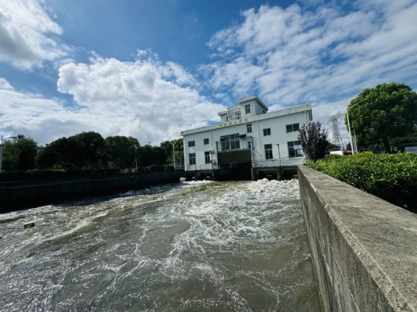 金富宝 刚刚！上海金山暴雨黄色预警升级为橙色，山阳镇雨量最大，12小时达78毫米