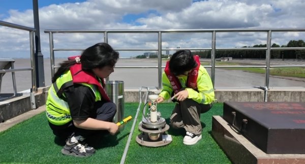 跟投之家 崇明区37个水工项目全部暂时停工，船舶全部回港避风