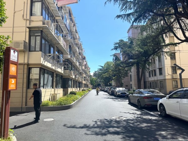 日斗-优配 0.8元涨到1.4元！上海一老小区物业费提价，为何能赢得超高赞成率